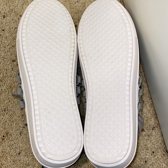 Adidas Superstar shoes - Picture 3 of 3